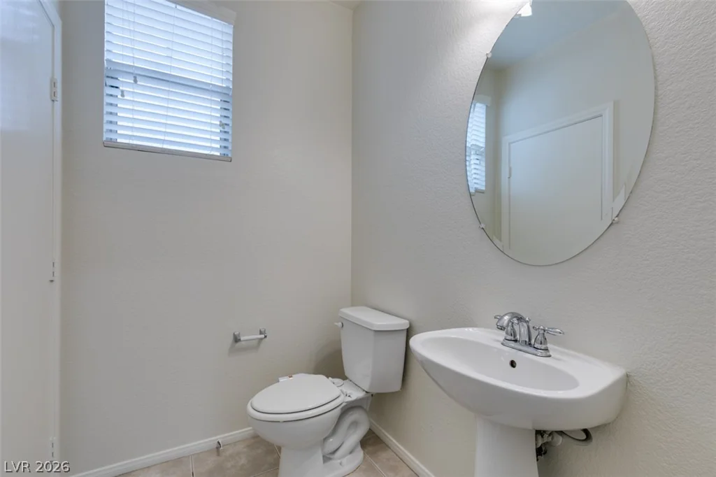 5512 Grand Rapids, North Las Vegas, NV 89031