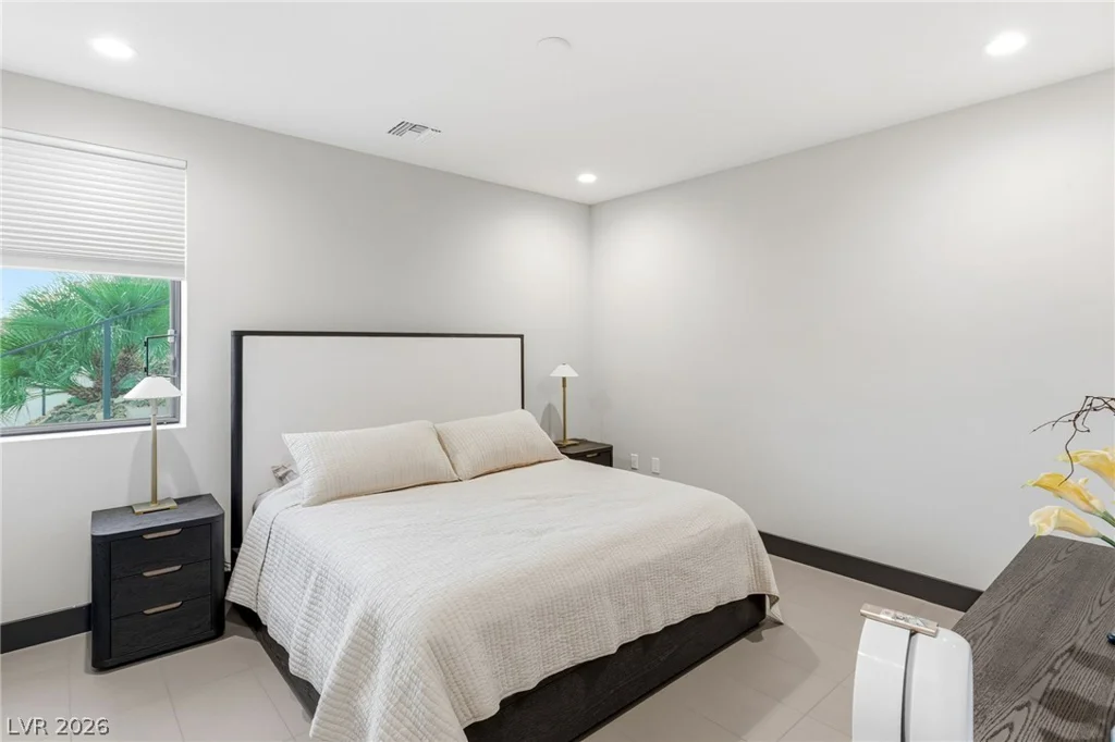 11262 San Terrazo, Las Vegas, NV 89141
