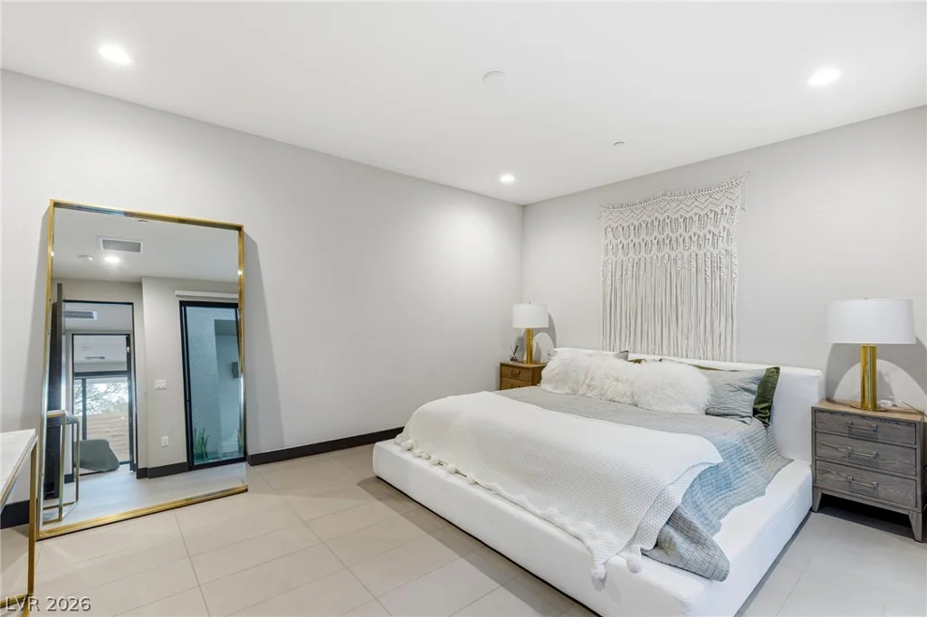 11262 San Terrazo, Las Vegas, NV 89141