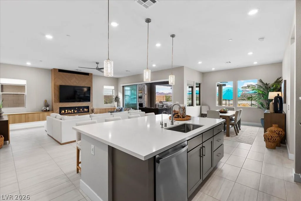 387 Faro Di Portofino, Henderson, NV 89011