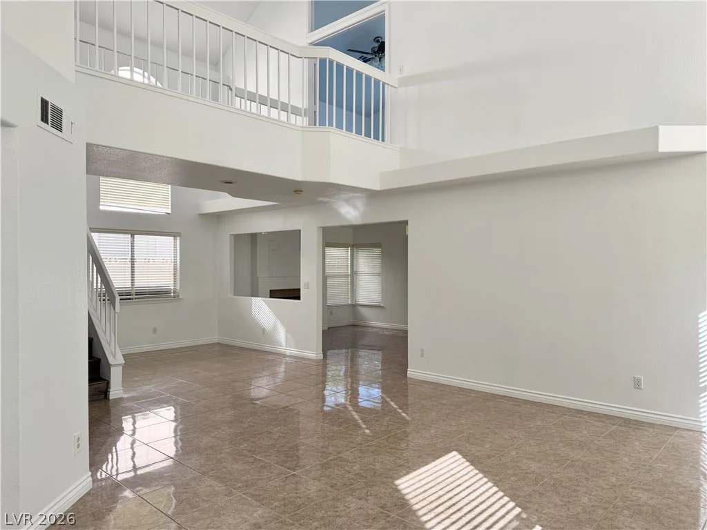 9232 Sun Rose, Las Vegas, NV 89134