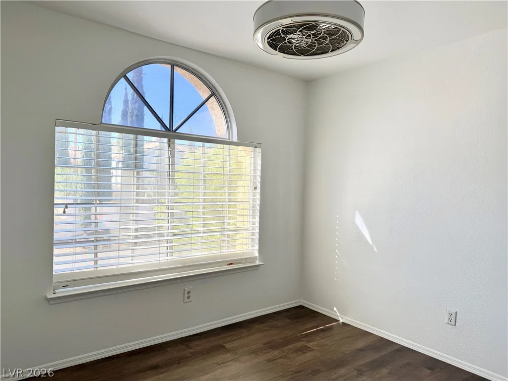 9232 Sun Rose, Las Vegas, NV 89134