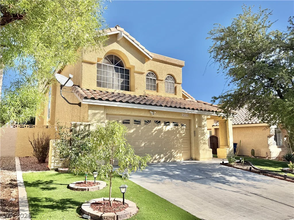 9232 Sun Rose, Las Vegas, NV 89134