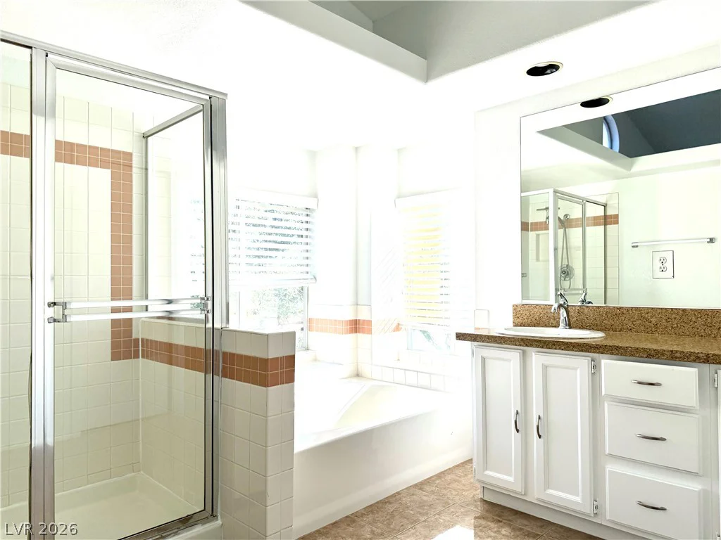 9232 Sun Rose, Las Vegas, NV 89134