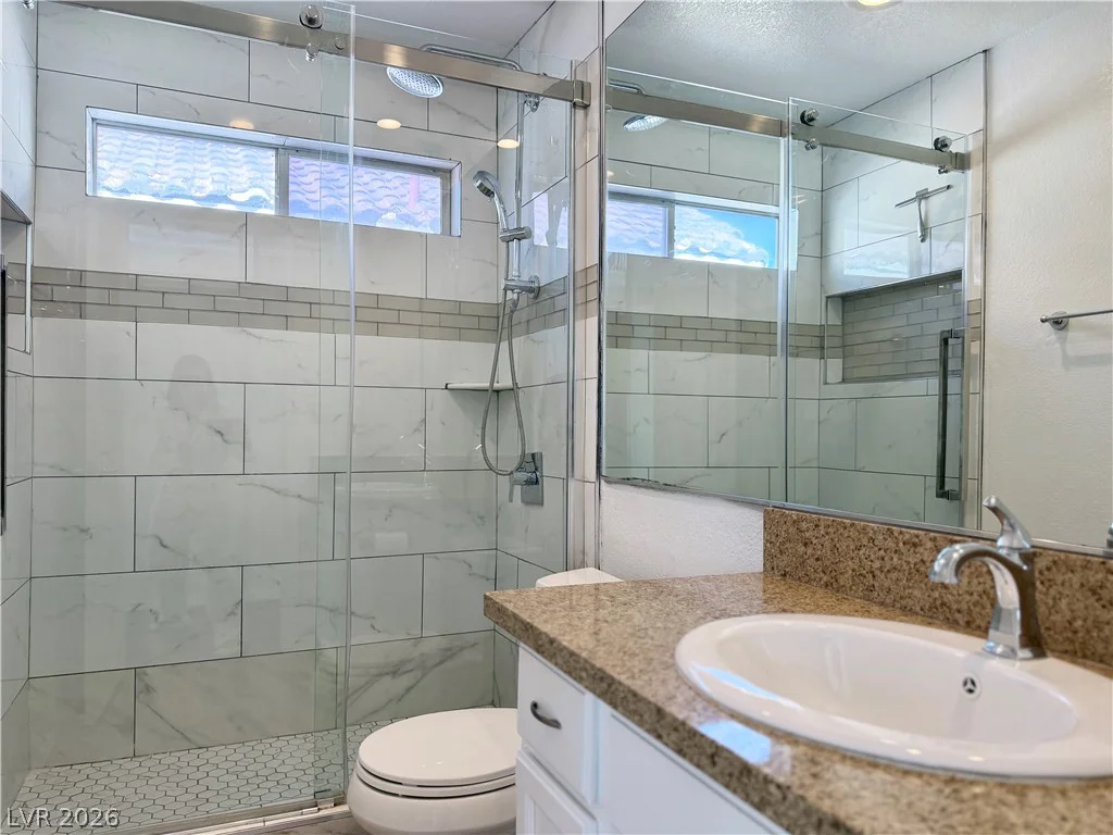 9232 Sun Rose, Las Vegas, NV 89134