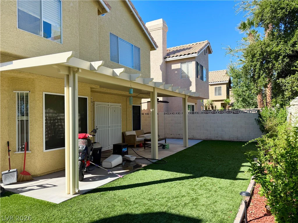 9232 Sun Rose, Las Vegas, NV 89134