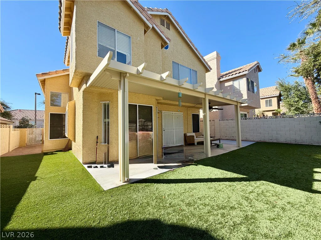 9232 Sun Rose, Las Vegas, NV 89134