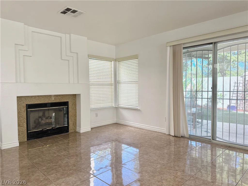9232 Sun Rose, Las Vegas, NV 89134