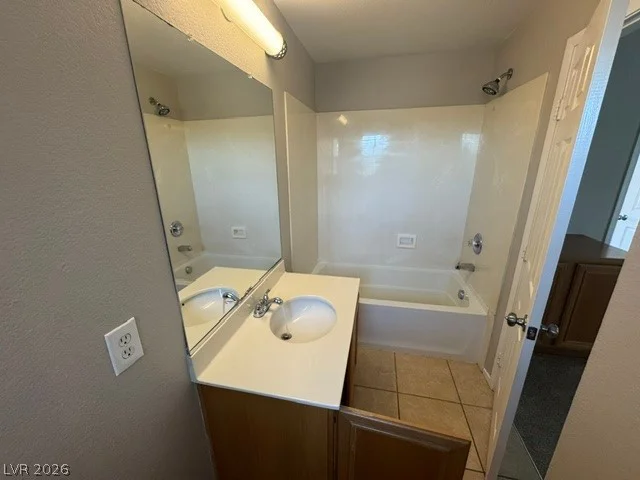 11762 Pine Shadows, Las Vegas, NV 89183
