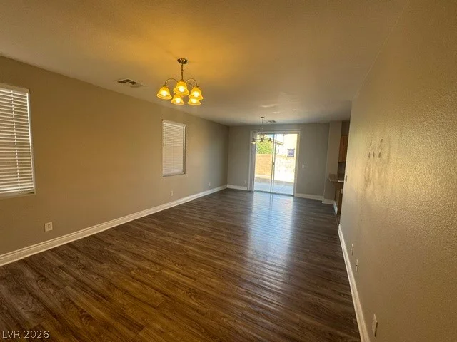 11762 Pine Shadows, Las Vegas, NV 89183