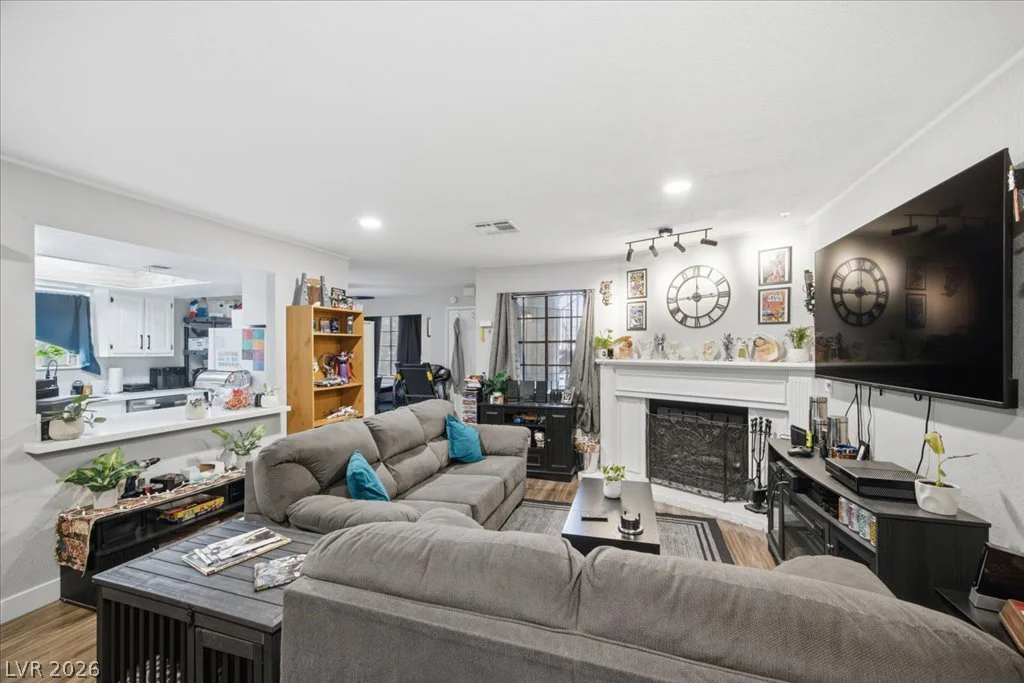 5099 Eldora, Las Vegas, NV 89146