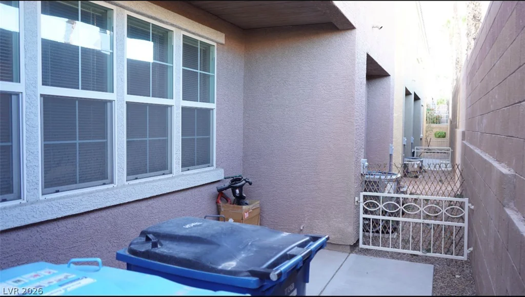 7564 Creative, Las Vegas, NV 89149
