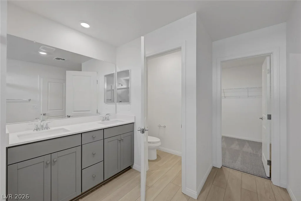 7086 Parkallen, Las Vegas, NV 89113