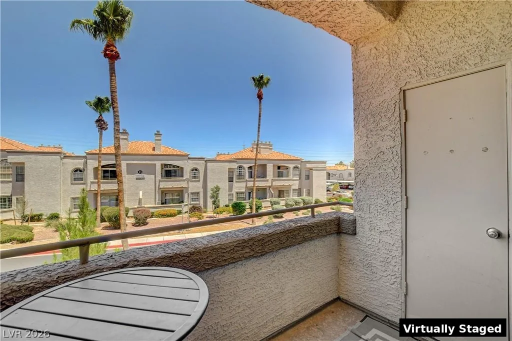 3150 Soft Breezes, Las Vegas, NV 89128