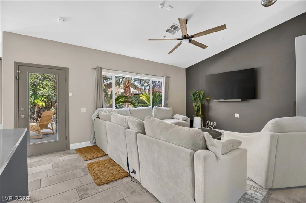 11212 Dell Cliffs, Las Vegas, NV 89144