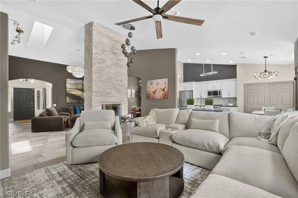 11212 Dell Cliffs, Las Vegas, NV 89144