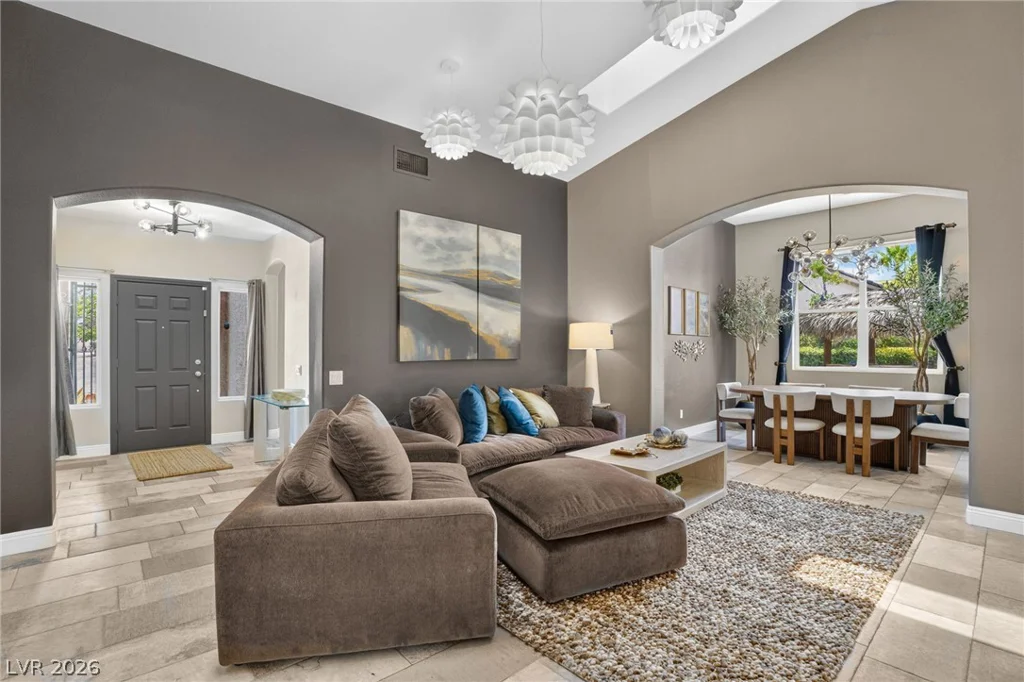 11212 Dell Cliffs, Las Vegas, NV 89144