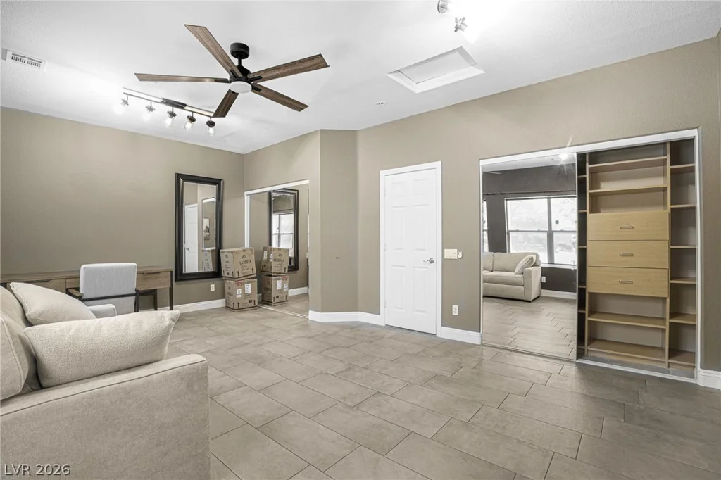 11212 Dell Cliffs, Las Vegas, NV 89144