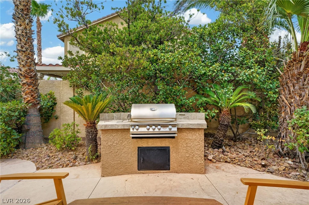 11212 Dell Cliffs, Las Vegas, NV 89144