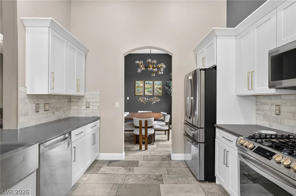 11212 Dell Cliffs, Las Vegas, NV 89144