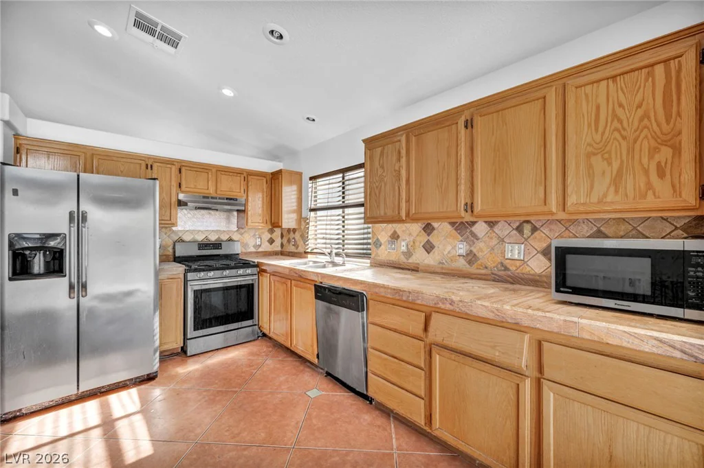 4906 Via Luis, North Las Vegas, NV 89031