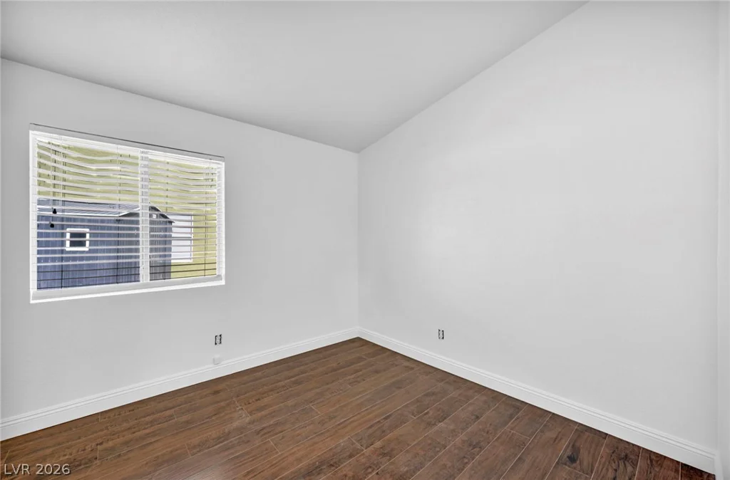4906 Via Luis, North Las Vegas, NV 89031