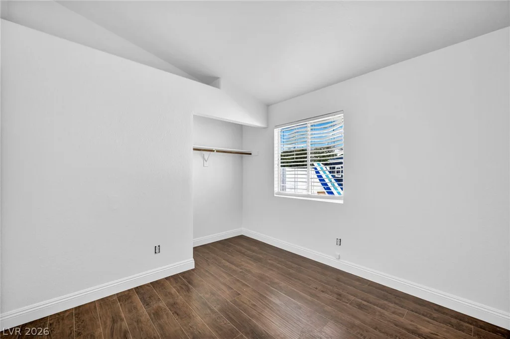 4906 Via Luis, North Las Vegas, NV 89031