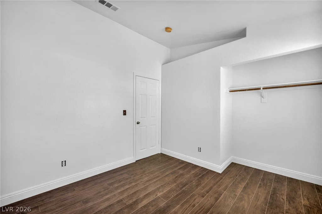 4906 Via Luis, North Las Vegas, NV 89031