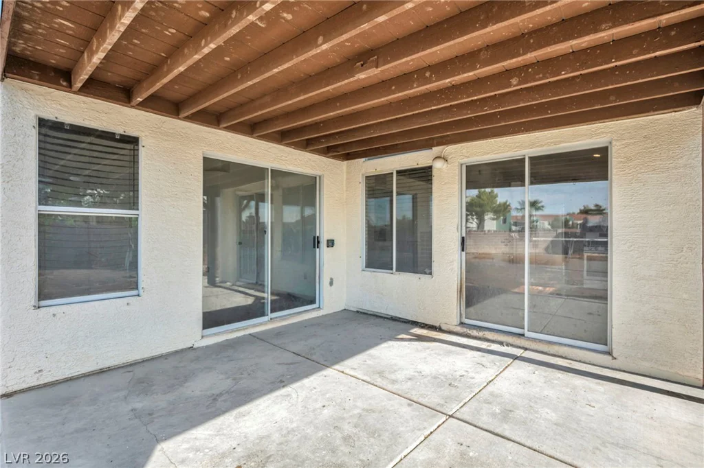 4906 Via Luis, North Las Vegas, NV 89031
