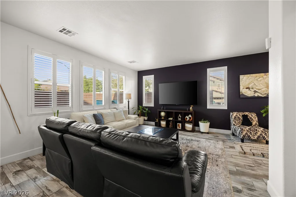 16 Yellow Peak, North Las Vegas, NV 89031