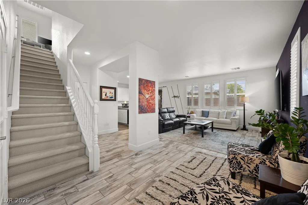16 Yellow Peak, North Las Vegas, NV 89031