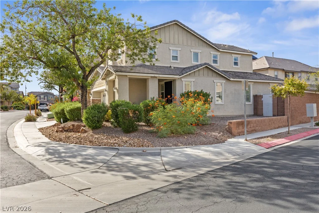 16 Yellow Peak, North Las Vegas, NV 89031