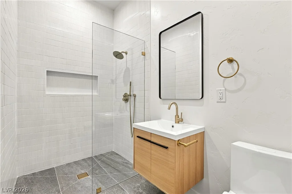 5545 Sierra Brook, Las Vegas, NV 89149