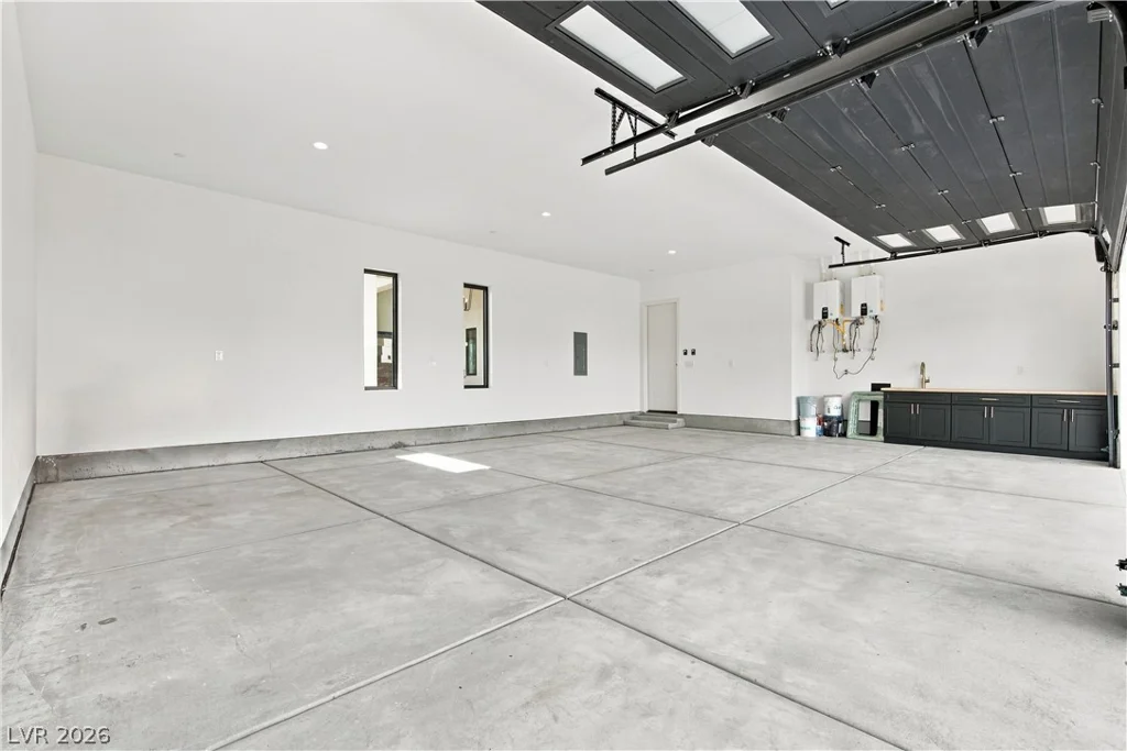 5545 Sierra Brook, Las Vegas, NV 89149