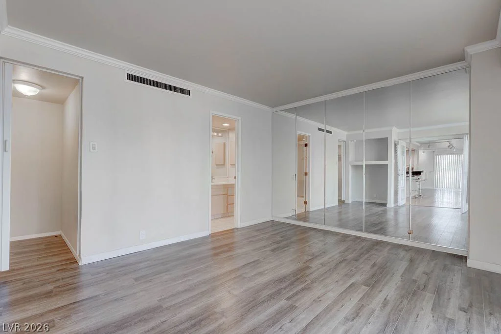 3111 Bel Air, Las Vegas, NV 89109