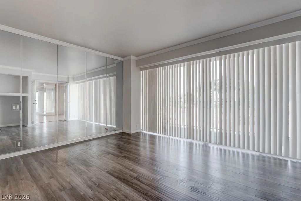 3111 Bel Air, Las Vegas, NV 89109