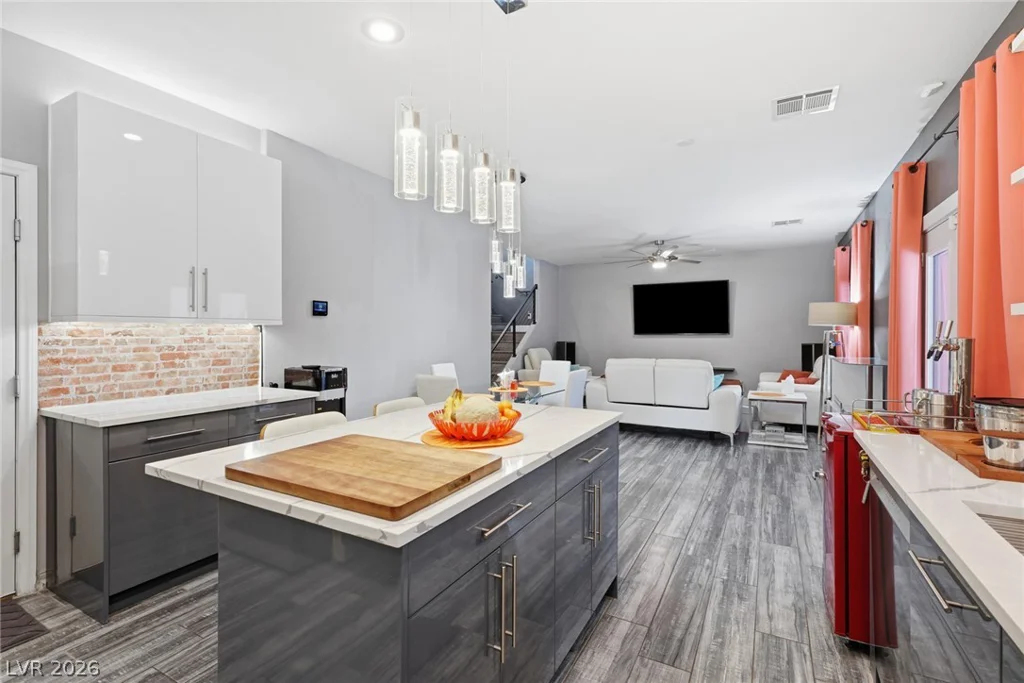 5609 Distant Drum, North Las Vegas, NV 89081