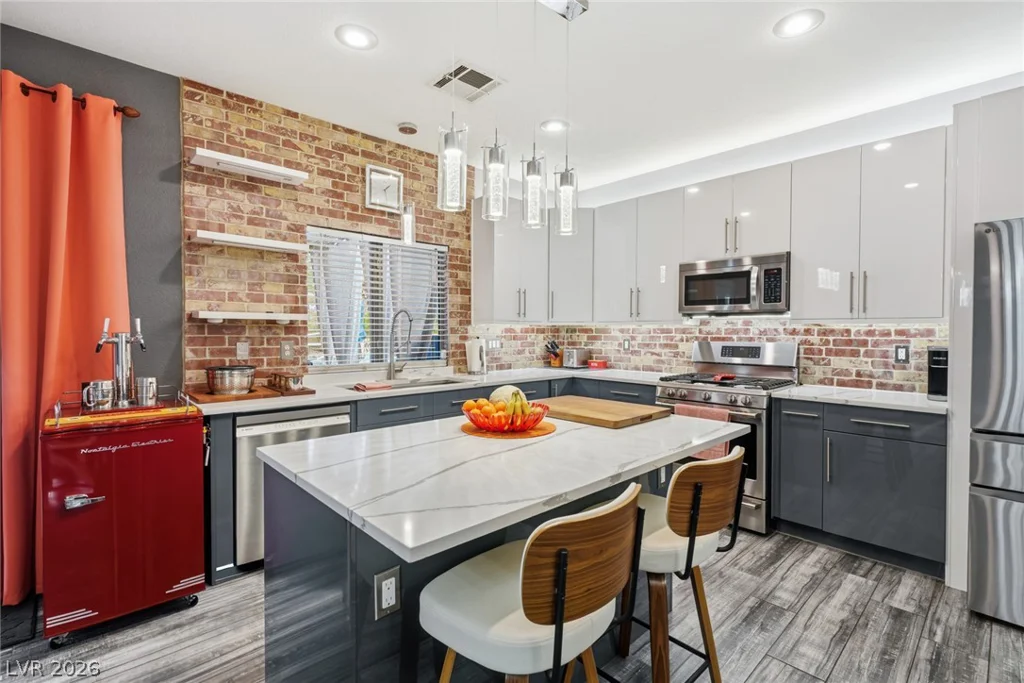 5609 Distant Drum, North Las Vegas, NV 89081