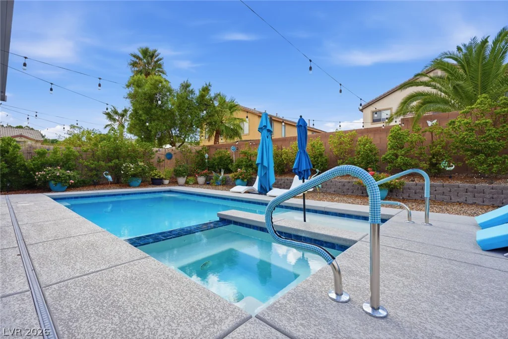 5609 Distant Drum, North Las Vegas, NV 89081