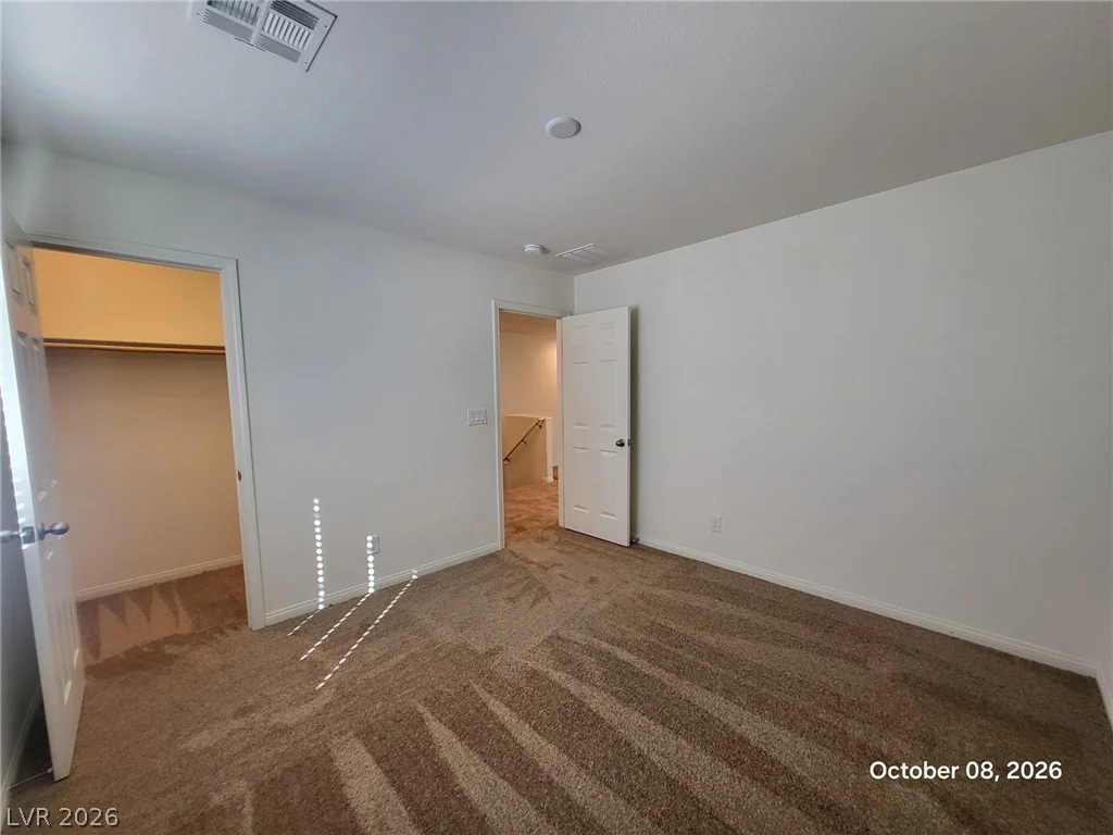 8142 Pinecrest Falls, Las Vegas, NV 89113