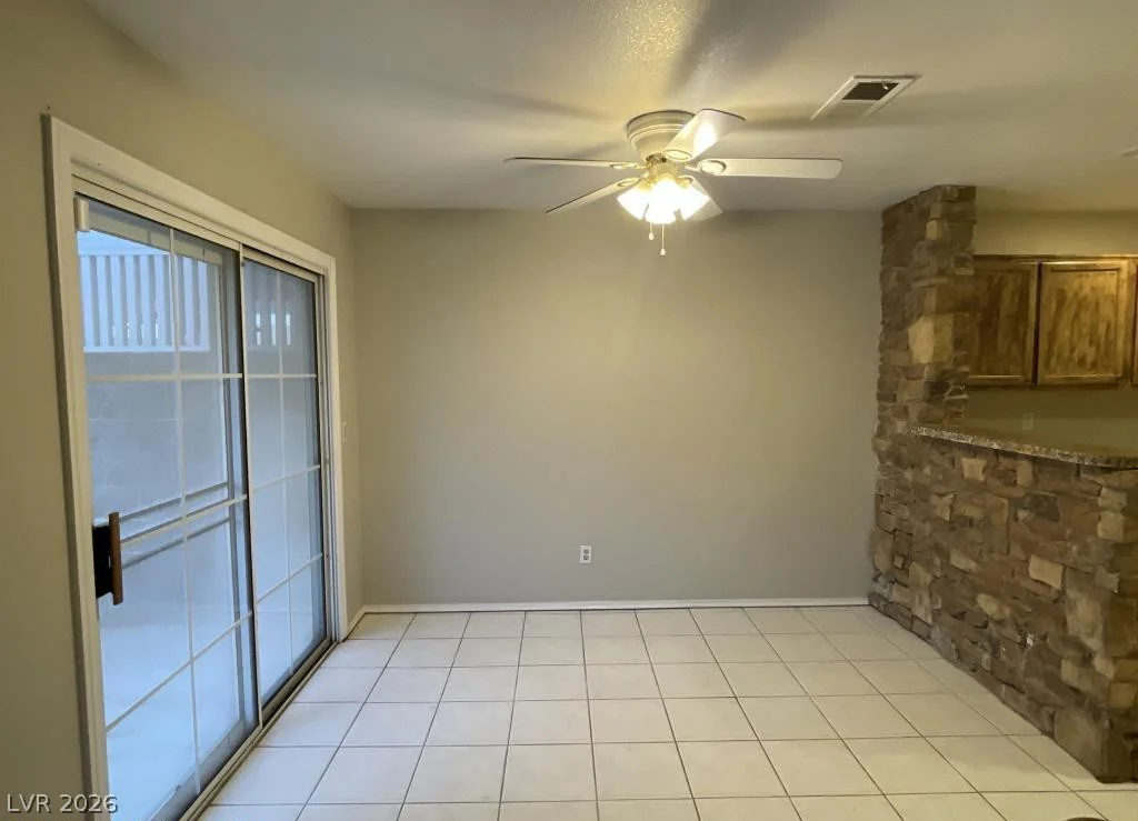 241 Lucky Star, Las Vegas, NV 89145