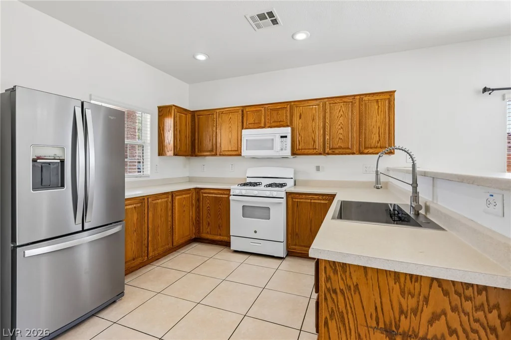 6509 Kenya Springs, North Las Vegas, NV 89086