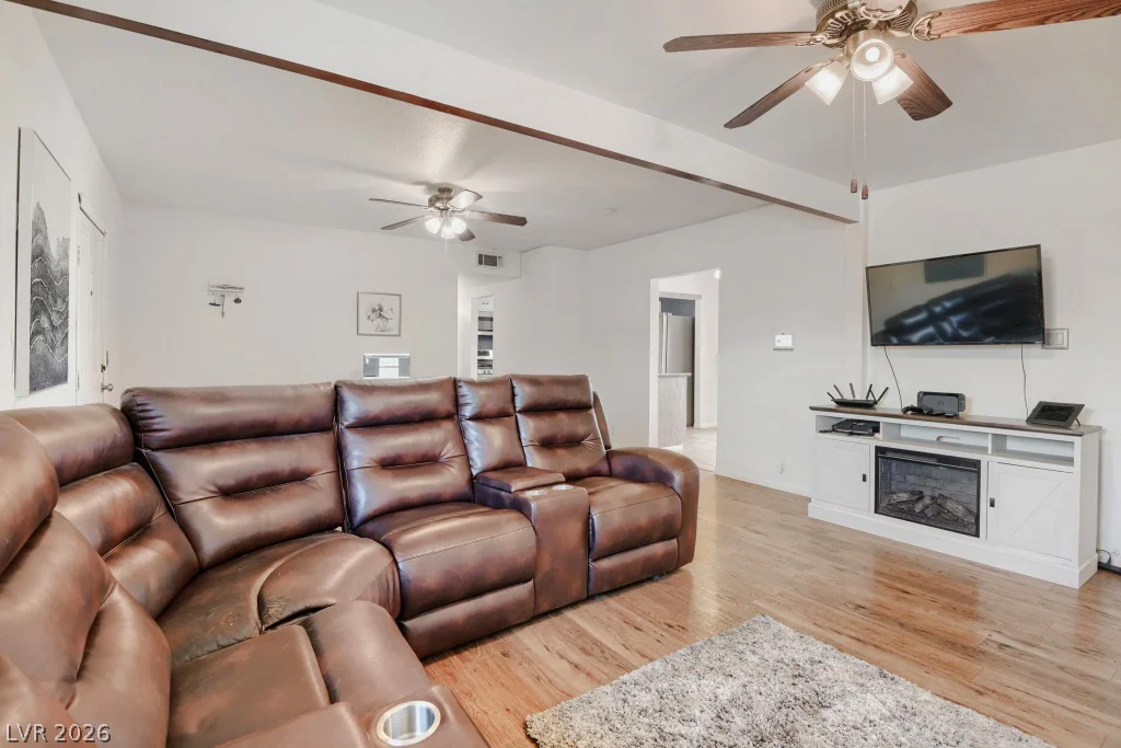 11 Washington, Henderson, NV 89015