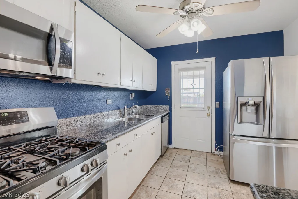 11 Washington, Henderson, NV 89015