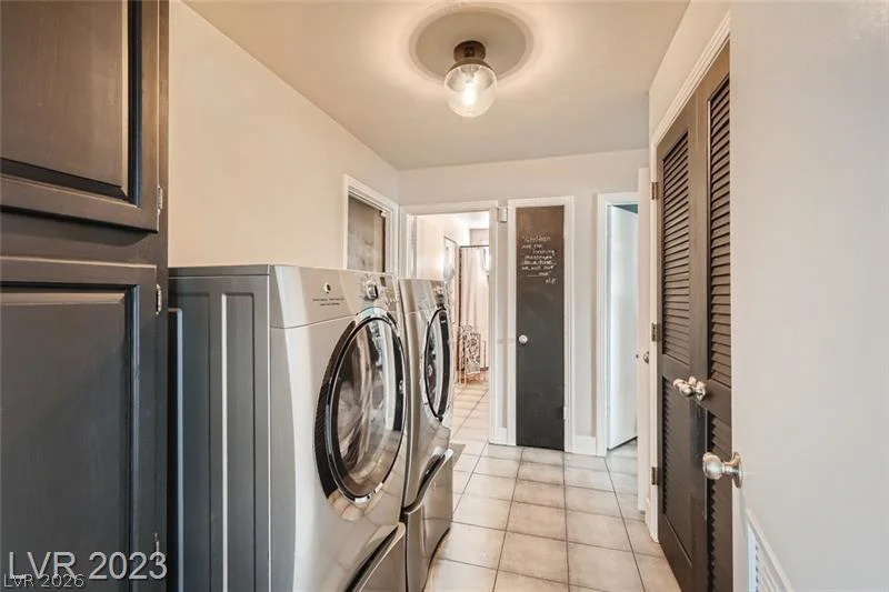 3716 Greencrest, Las Vegas, NV 89121