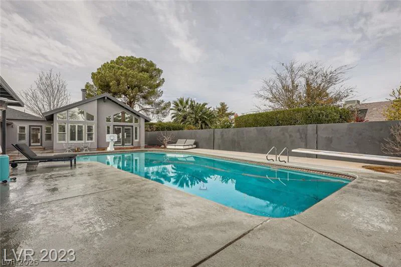 3716 Greencrest, Las Vegas, NV 89121