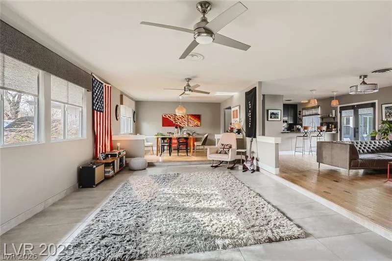 3716 Greencrest, Las Vegas, NV 89121