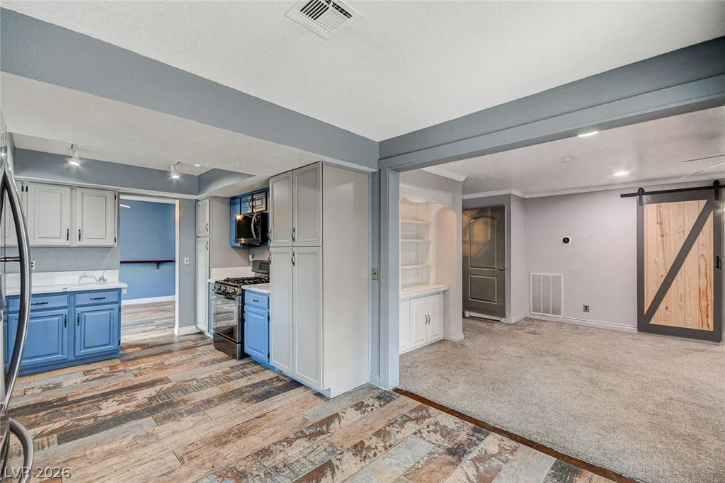 345 Moreno, Henderson, NV 89014