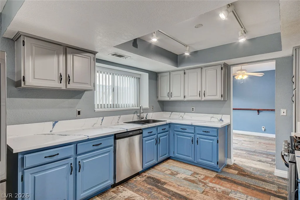 345 Moreno, Henderson, NV 89014