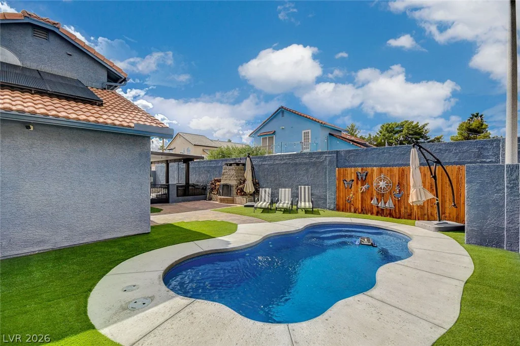 345 Moreno, Henderson, NV 89014